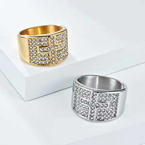 แหวนผู้ชายสแตนเลสสตีลชุบทอง 18K ประดับเพชรเต็มวง ดีไซน์รูปกากบาท สไตล์พังก์ ของขวัญเครื่องประดับรูปทรงเรขาคณิต - Product Image 1