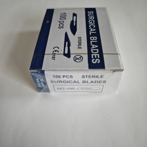 Prix de gros 10R Instruments médicaux jetables Lame chirurgicale en acier au carbone bon marché Source d'alimentation manuelle pour <span class=keywords><strong>clinique</strong></span> hospitalière - Product Image 2