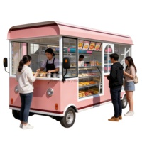 Remorque alimentaire avec auvent et panneaux latéraux, idéale pour les marchés en plein air et les événements sportifs