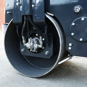 Ride-on 3T ลูกกลิ้งถนนขนาดเล็กขนาดเล็กเครื่องจักรถนนรถอัดยางมะตอยกลองคู่ 3 ตันลูกกลิ้งสั่นสะเทือนสําหรับขาย - Product Image 6