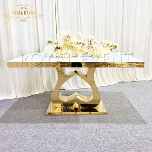 शादी की सजावट सोने स्टेनलेस स्टील शादी इवेंट टेबल ग्लास शीर्ष हार्ट ब्राइडल किराए पर लेने के लिए खाने की मेज