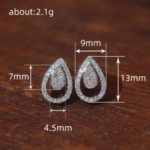 Orecchini a Goccia per Donne, Accessorio Semplice per Uso Quotidiano, Gioiello di Moda per Outfit - Product Image 4