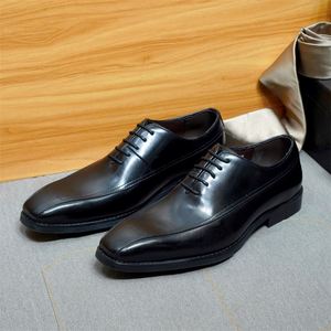 Chaussures Oxford habillées pour hommes en cuir véritable faites à la main haut de gamme 2025, style décontracté à bout carré, pour usage quotidien professionnel et mariage - Product Image 1