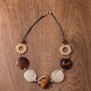 Faux Rattan Acrylic Round Disc Vintage Women Necklace DIY Design Trendy Beach Vacation Fashion Neck Jewelry - Product Image 2