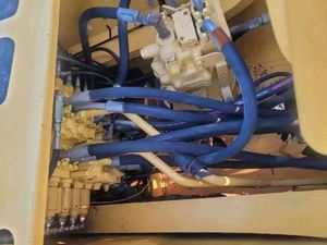 Excavadora Usada Komatsu PC200-6 PC200LC-8 2023, Maquinaria de Excavación de 20 Toneladas, Motor, Bomba, Caja de Cambios para Inspección por Video, Disponible en Stock - Product Image 5