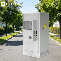 Armoire de serveur intelligente extérieure 42U 19 pouces avec système de refroidissement climatisé et UPS pour centre de données modulaire en stock