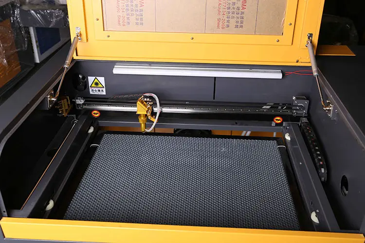 Mesin Ukir Laser Desktop CNC, Alat Pemotong Laser Co2 Model Baru 4040 4060 K40 40W 50W 60W
