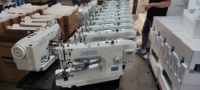 Machine à coudre industrielle Table établi Cuir Vêtements Machine à coudre industrielle