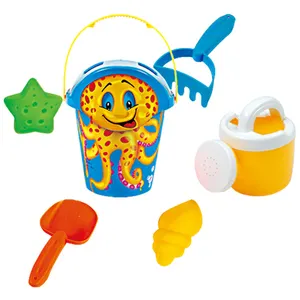 7PCS卡通烫印桶带盖组合玩沙水游戏桶包装沙滩玩具套装