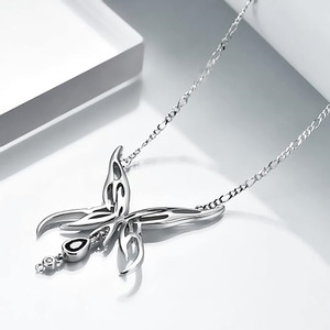 Collana con ciondolo a forma di farfalla per donna, stile gotico, regalo di gioielli alla moda per Halloween - Product Image 5
