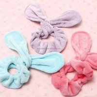 Bandeau personnalisé avec logo, en flanelle douce torsadée, en polaire corail, avec oreilles de lapin en peluche, réutilisable, antidérapant, coloré, tendance, taille unique