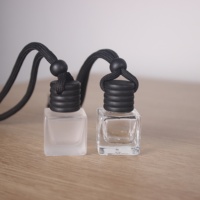 Bouteilles de diffuseur de parfum en verre vides de 8 ml, 10 ml, 12 ml, multi-styles, noir givré, désodorisants pour voiture avec bouchon à vis