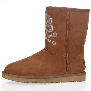 <span class=keywords><strong>Bottes</strong></span> d'hiver en cuir de vache et peau de mouton, design crâne en cristal, semelle antidérapante, logo et style personnalisés, vente en gros ODM/OEM - Product Image 2