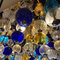 Lustre en cristal de forme personnalisée Hauteur réglable Design moderne Lobby d'hôtel Département des ventes Sable Table Art Lampe Ingénierie