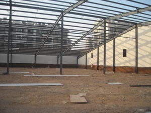 Capannone Industriale in Struttura d'Acciaio, Costruzione Moderna Prefabbricata con Telaio Metallico, Grande Edificio Industriale per Scuole - Product Image 4