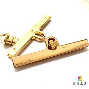 Longyue Hardware Long Leather Buckle 9.5Cm Clip en métal doré clair pour sacs, sacs à main, sacs à bandoulière - Product Image 5