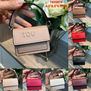 Elegante bolso mini <span class=keywords><strong>Tous</strong></span> con letras en relieve, versátil y sencillo bolso cuadrado cruzado. - Product Image 2