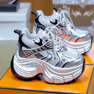 Zapatillas Deportivas Planas para Mujer, Estilo Casual, Parte Superior de Malla, Suela Gruesa, Ligeras y Duraderas - Product Image 1