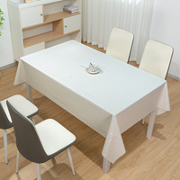 Nappe Imperméable Iridescente RNPT Blanche avec Dos Doux, Extensible et Robuste pour Table de 6 pieds – Qualité Hôtelière Premium pour les Fêtes