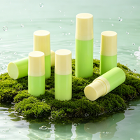 Flacon pompe sans air coloré de luxe 5ml 10ml 15ml, conteneur cosmétique vide sous vide avec logo personnalisé pour lotion et sérum