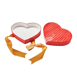 Tùy Chỉnh Màu Sắc Vải Màu Đỏ Hình Trái Tim Craft Sô Cô La Hộp Với Khay Bên Trong Và Cung Valentine Quà Tặng Bao Bì Cứng Craft Hộp - Product Image 5