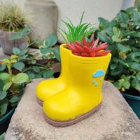 Jardinière mignonne en forme de bottes de pluie, 4 pouces, petite, en résine jaune, pour plantes succulentes, avec trou de drainage, faite à la main, pour extérieur, logo personnalisé