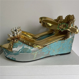 Sandales compensées élégantes à plateforme haute pour <span class=keywords><strong>femme</strong></span>, motif floral vintage, à bout ouvert, avec bride à boucle, pour la plage, les soirées et la marche - Product Image 5