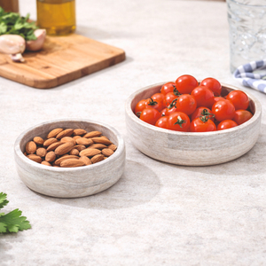 Juego Premium de 2 Tazones para Ensalada de Madera Tallada Blanca con Diseño Profundo y Ancho, Duraderos y Ecológicos - Product Image 4