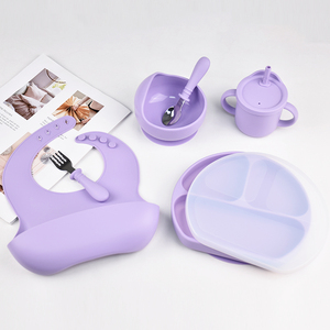 Juego de Vajilla Ecológica para Niños, Plato y Tazón de Silicona con Succión, Cuchara, Tenedor, Vaso, Babero Impermeable, Apto para Lavavajillas, Utensilios de Viaje - Product Image 1