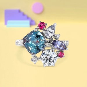 Anello di fidanzamento colorato con taglio Princess per donna, gioiello da dito alla moda e scintillante - Product Image 3