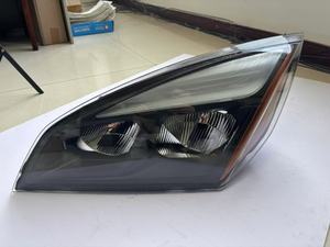 Peças sobresselentes do caminhão Faróis dianteiros North American HC-T-15242 HC-T-7197-B Direita e esquerda Iluminação dianteira - Product Image 3