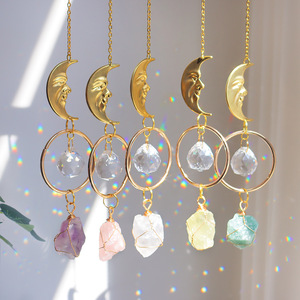 Attrape-soleil de luxe en cristal en forme de lune, créateur <span class=keywords><strong>d</strong></span>'arc-en-ciel, ornement suspendu, prisme en pierre naturelle brute, carillon éolien, <span class=keywords><strong>d</strong></span>écoration de fenêtre bohème - Product Image 1