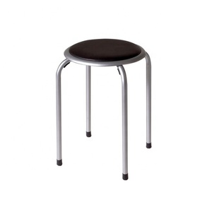 ソフトビニールパッド入りシート付きメタルスタッキングスツール - Product Image 4