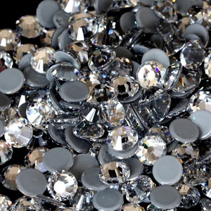 Strass thermocollants de qualité A4, couleurs cristal AB, vente en gros Oleeya Factory pour accessoires de vêtements et robes - Product Image 6