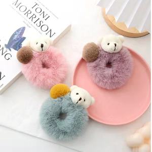 Nieuwste Schattige Paardenstaart Houder Scrunchies Meisjes Kleurrijke Elastische Haarstropdas Teddybeer Pluche Nepbont Stijl Zoete Stof - Product Image 3