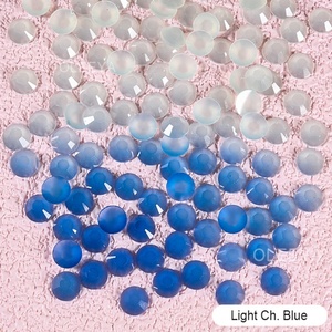 Oleeya - Piedras de Resina Planas con Efecto de Cambio de Color, 3mm-6mm, Cristales de Estrás para Manualidades y DIY - Product Image 3