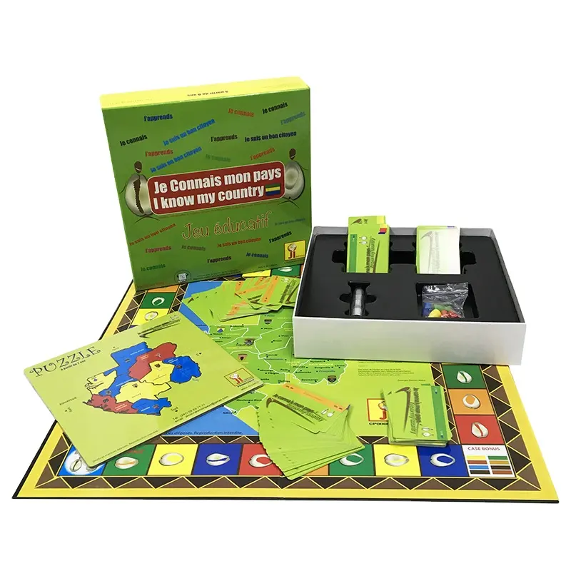 無料サンプルカスタマイズされたチェスゲームボードと紙カード大人のボードゲームメーカー家族のためのカスタム印刷ボードゲーム