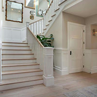 Escalier droit moderne personnalisé en bois massif avec rampe en bois pour usage intérieur, salon, hall, sous-sol, hôtel, respectueux de l'environnement