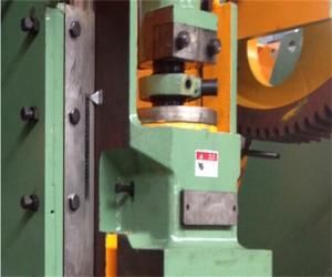 金属板切断用小型パワープレス機 J23-63 最安値 - Product Image 6