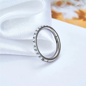 G23 Titan 16G Bản Lề Phân Khúc Sụn Bông Tai Ngọc Trai Khảm Mũi Vòng Xoắn Ốc Xỏ Đồ Trang Sức Bông Tai - Product Image 3