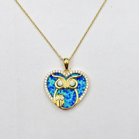 Collier pendentif en opale de feu bleue en forme de cœur, motif mère et bébé hiboux adorables