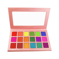 Private Label Palette d'ombres à paupières pressées 18 trous Cosmétiques mats et chatoyants à haute teneur en pigments Couleurs personnalisables pour le maquillage des yeux