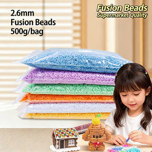 Venta al por mayor de juguetes de plástico para niños, cuentas Hama Perler, cuentas para planchar, kit de manualidades de plástico de 2.6 mm - Product Image 1