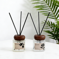 Diffuseur de parfum à bâtonnets au design artisanal exquis, parfum apaisant, logo personnalisé, diffuseur d'arômes longue durée pour la décoration intérieure