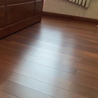 Plancher en bois massif naturel brillant, couleur bois de rose, acajou, bois massif, sol en bois dur imperméable