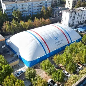 巨大的户外五人制网球场地空气形式圆顶足球场运动充气帐篷广告充气工厂价格