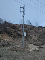 Poteau électrique en plastique renforcé de fibres de verre à haute isolation, poteau utilitaire GRP pour une transmission de l'énergie sécurisée