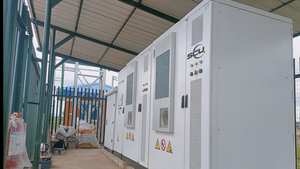 Sistema de Almacenamiento de Energía Industrial y Comercial SCU de 125KW 241kwh con Batería de Refrigeración por Aire y Diseño Todo en Uno - Product Image 3