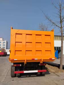 Camion à benne basculante d'occasion chinois Sinotruck HOWO 6x4 à 10 roues 375HP 371HP Euro2 8x4 12 pneus utilisé - Product Image 2