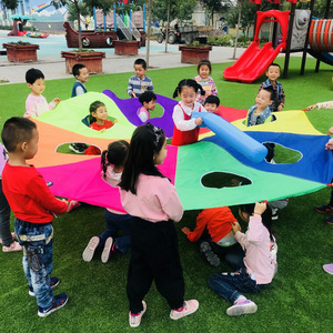Diamètre 2M/3M/4M/5M/6M arc-<span class=keywords><strong>en</strong></span>-ciel pas cher enfants préscolaire jouer <span class=keywords><strong>Parachute</strong></span> avec 8 poignées pour <span class=keywords><strong>jeu</strong></span> de travail d'équipe - Product Image 1